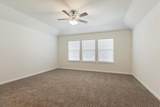 3902 Oak Creek Circle - Photo 18