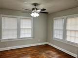 2107 Oak Street - Photo 10