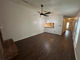 915 Cedarland Boulevard - Photo 2