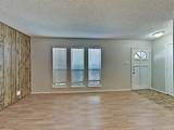 4202 Glenlawn Court - Photo 3