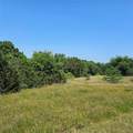 1441 Lakeside Trail - Photo 2