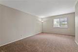 7008 Greenview Circle - Photo 11