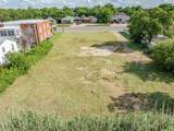 902 Walker Street - Photo 20