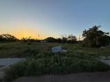 1731 Avenue H - Photo 4