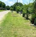 909 Redoak Drive - Photo 3