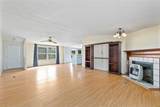 1502 Avenue B - Photo 5