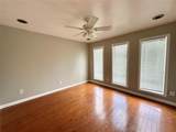 4023 N Hall St - Photo 8