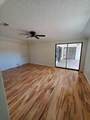 1511 Estates Way - Photo 12
