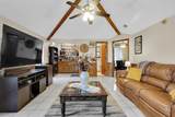 826 Hyatt Drive - Photo 16