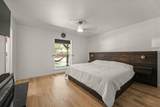 2795 Beechmont Drive - Photo 15
