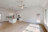 1009 Western Hills Drive - Photo 24