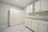 825 Foxwood Lane - Photo 13