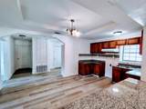 211 Watkins Street - Photo 5