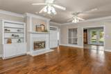206 Hampton Court - Photo 5