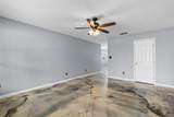 1005 Hooks Street - Photo 15