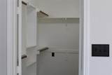 8905 Lakepointe Avenue - Photo 13