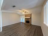 814 Villa Ridge Drive - Photo 3
