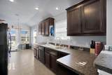 515 Elm Grove - Photo 8