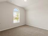 7001 Mapleshade Way - Photo 10