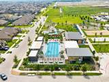 7001 Mapleshade Way - Photo 34