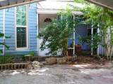 304 Brazos Street - Photo 11