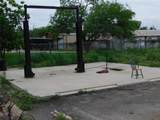 1417 N Neches Street - Photo 2