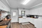 110 Lampasas Street - Photo 11