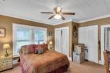 110 Lampasas Street - Photo 20