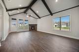 204 Links Court - Photo 9