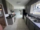 111 Lamar - Photo 13