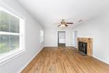 1924 Edgewood Terrace - Photo 3