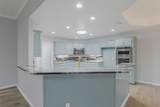 1642 Oxford Drive - Photo 11