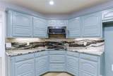 1642 Oxford Drive - Photo 14