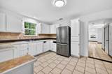 205 Bond Street - Photo 17