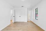 910 Willow Drive - Photo 15