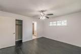 921 Bromwich Street - Photo 18