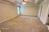 2727 Amherst Drive - Photo 18