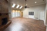 2727 Amherst Drive - Photo 9