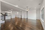 10305 Livestock Avenue - Photo 11