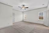 560 Oak Creek Drive - Photo 18