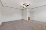 560 Oak Creek Drive - Photo 19