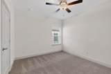 560 Oak Creek Drive - Photo 28