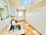 1822 Vine Street - Photo 17