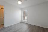 1909 Cloisters Drive - Photo 20