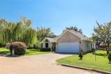 1643 Oxford Drive - Photo 2
