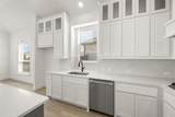 2201 Phoebe - Photo 16