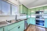 900 Crestview Lane - Photo 17