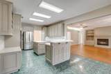 2212 Summit Drive - Photo 14