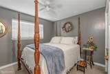 10035 Stratmore Circle - Photo 16