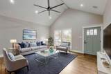 1502 Collin Street - Photo 3